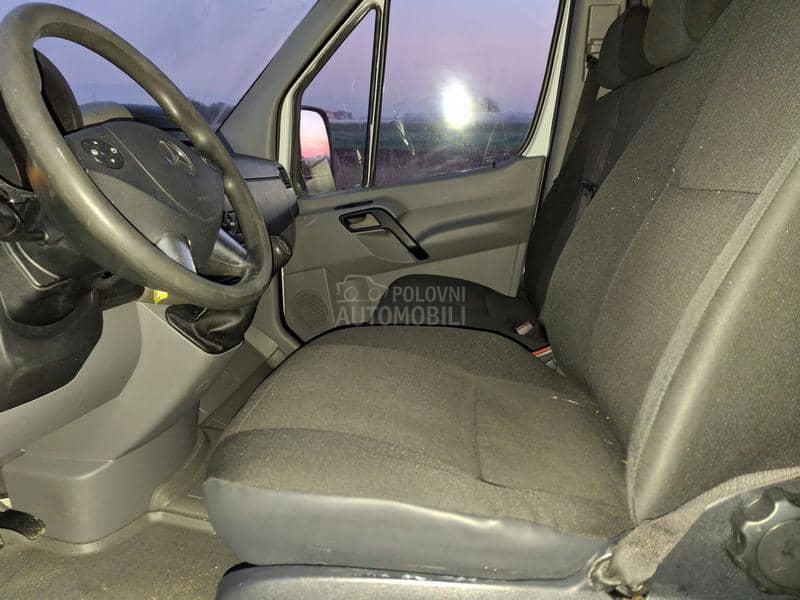 Mercedes Benz Sprinter 