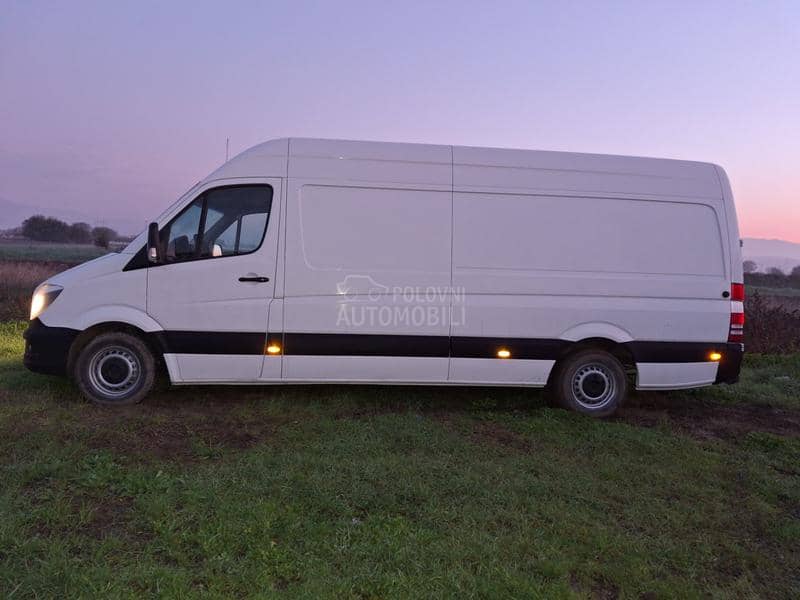 Mercedes Benz Sprinter 