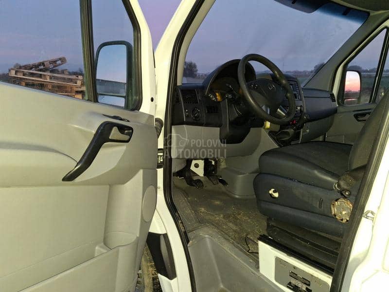 Mercedes Benz Sprinter 