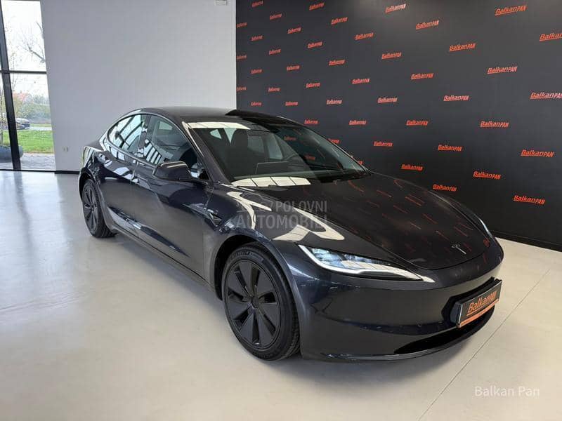Tesla Model 3 Highland