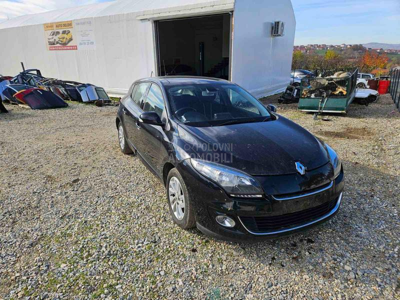 Renault Megane TEGNE 2013. god. -  kompletan auto u delovima