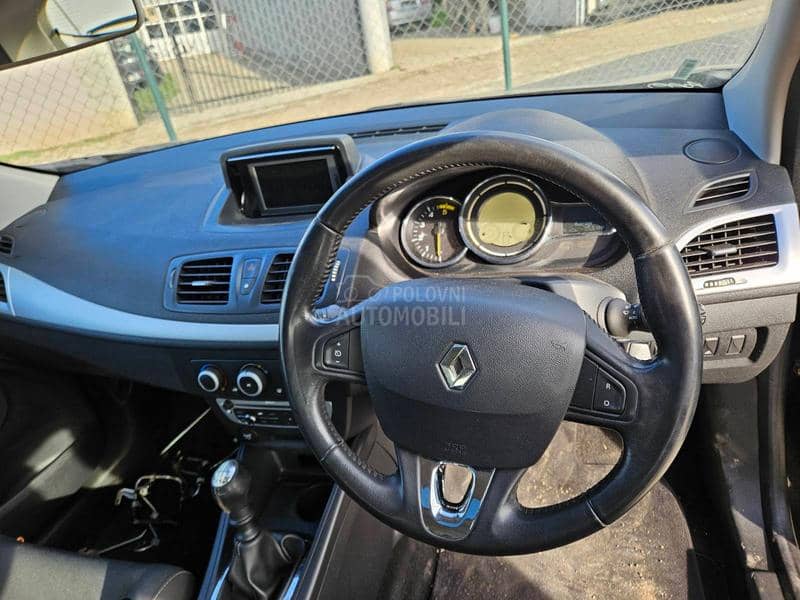 Renault Megane TEGNE 2013. god. -  kompletan auto u delovima