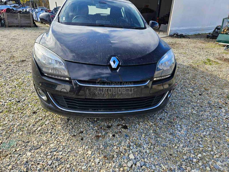 Renault Megane TEGNE 2013. god. -  kompletan auto u delovima