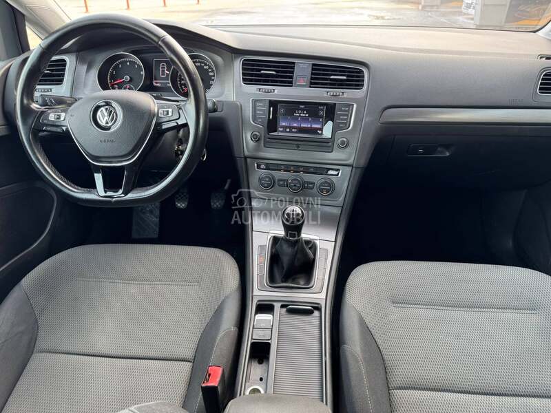 Volkswagen Golf 7 