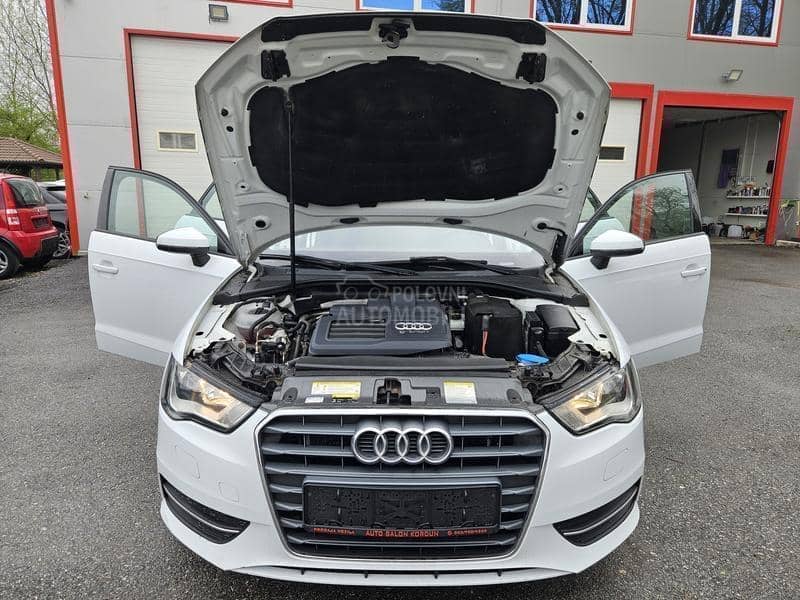 Audi A3 S TRONIC P A N O R