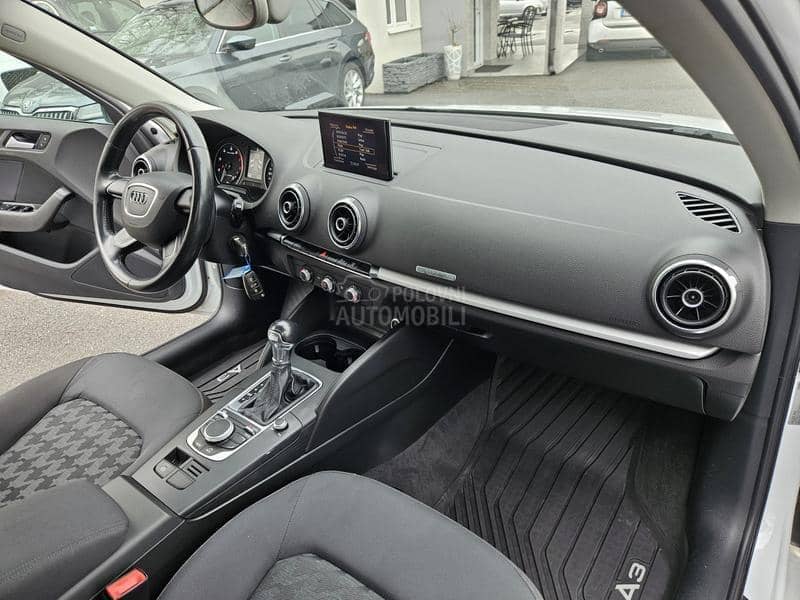 Audi A3 S TRONIC P A N O R