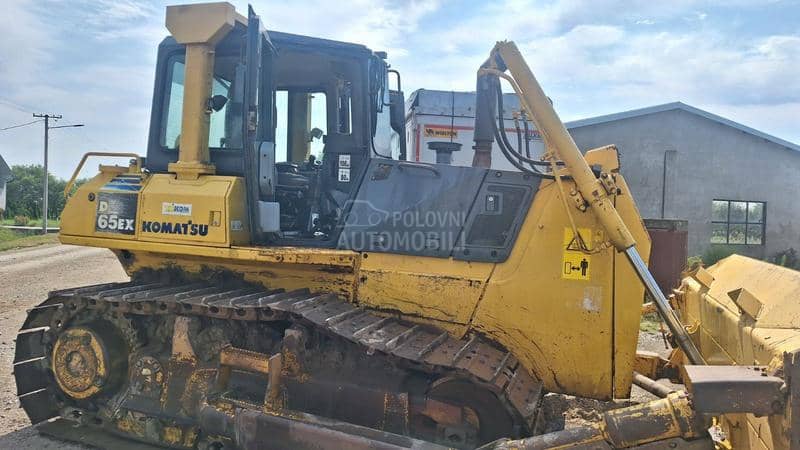 Komatsu d65ex