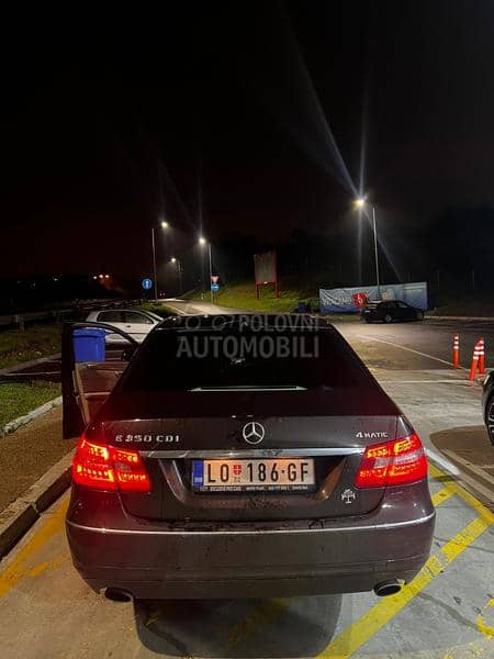 Mercedes Benz E 350 4matic