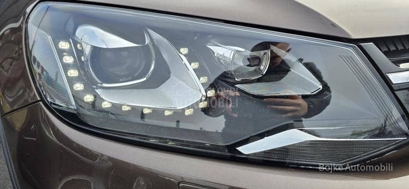 Volkswagen Touareg 3.0TDI CARAT 4x4