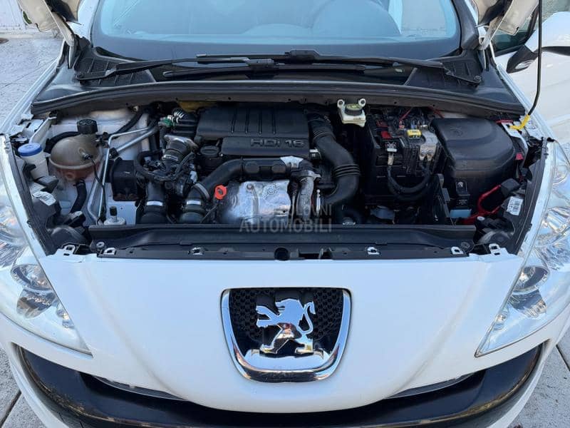 Peugeot 308 1.6HDI PREMIUM