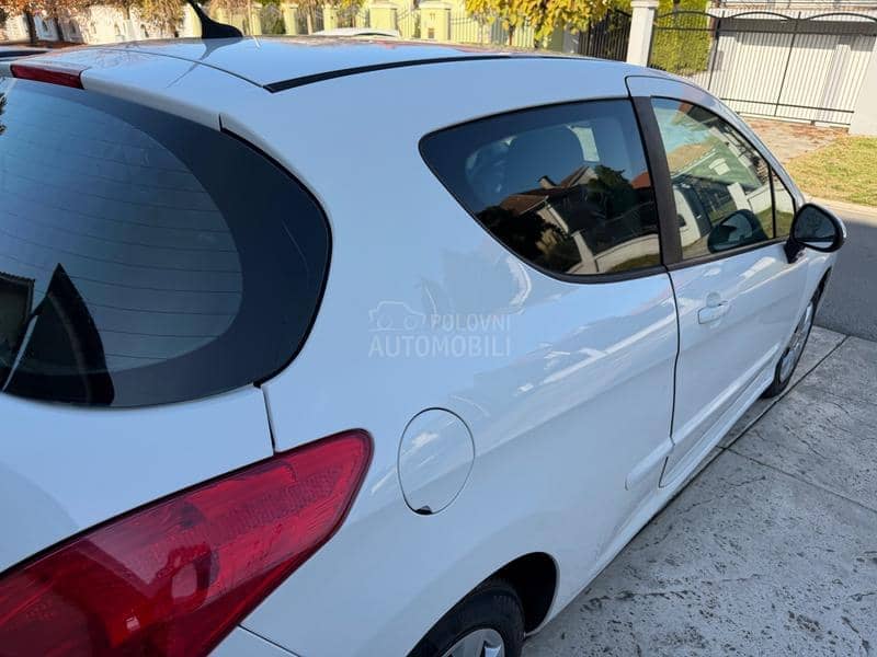 Peugeot 308 1.6HDI PREMIUM