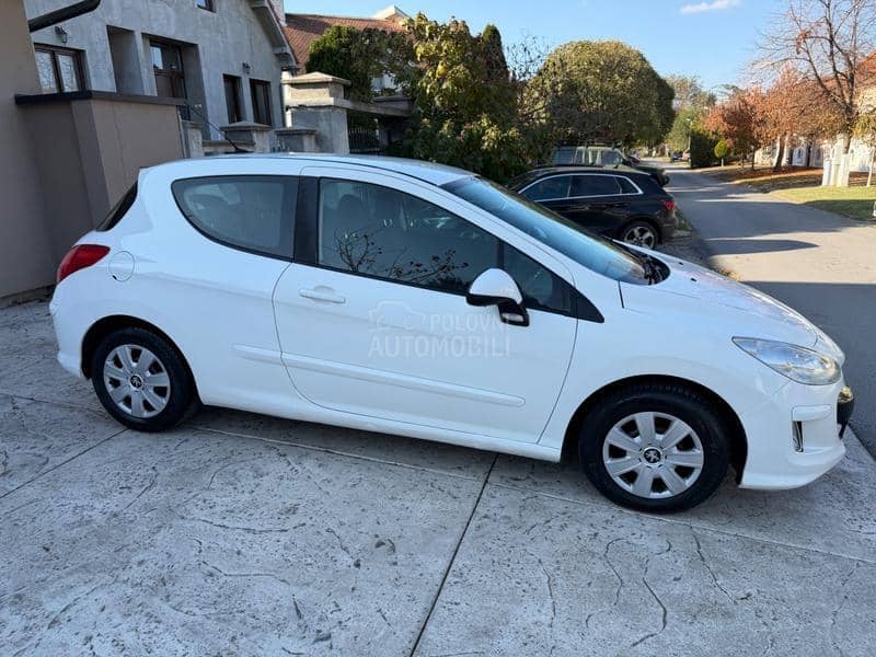 Peugeot 308 1.6HDI PREMIUM