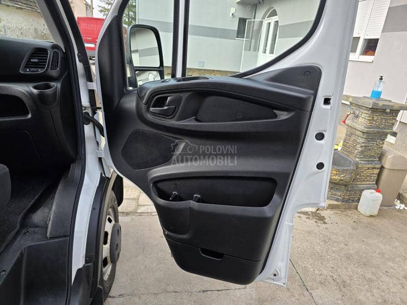 Iveco Daily 35S130//DUPLAK/B KAT//