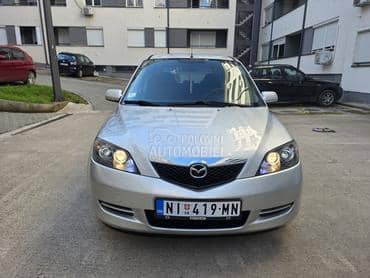 Mazda 2 
