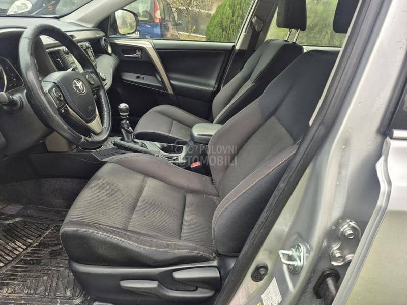 Toyota RAV 4 2.0 D4D TOOP