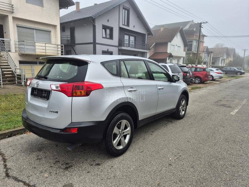 Toyota RAV 4 2.0 D4D TOOP