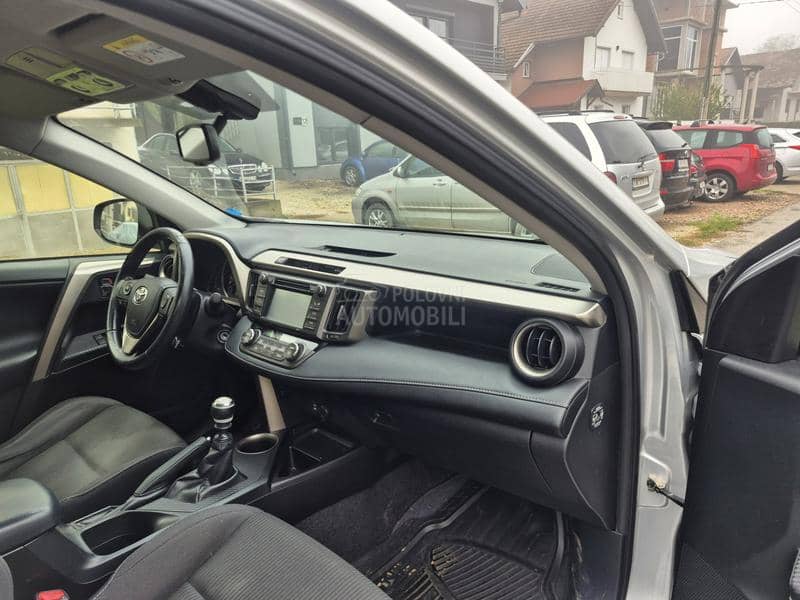 Toyota RAV 4 2.0 D4D TOOP