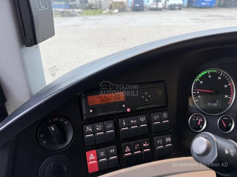 Neoplan Skyliner P06