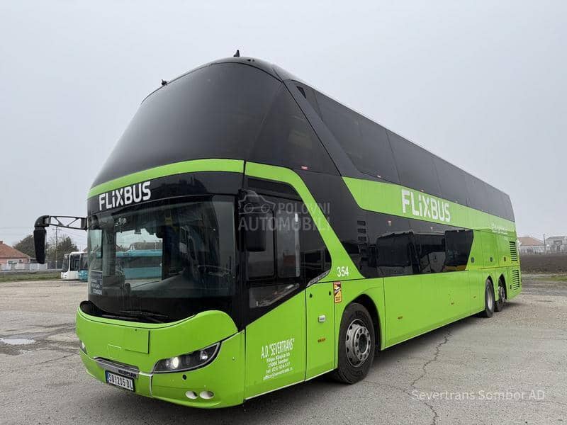 Neoplan Skyliner P06