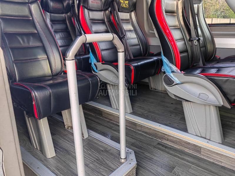 Mercedes Benz Sprinter 516