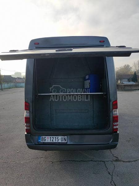 Mercedes Benz Sprinter 516