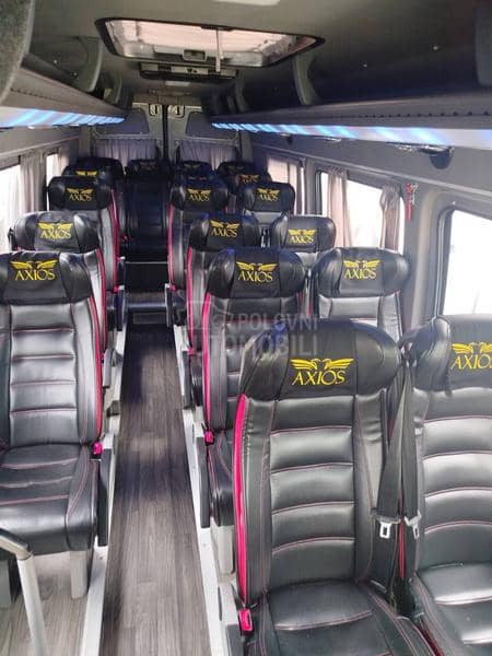 Mercedes Benz Sprinter 516