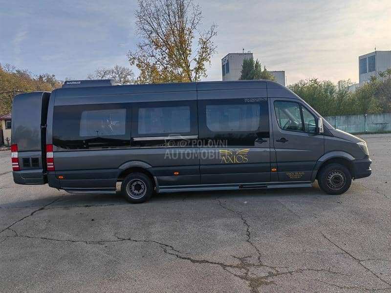 Mercedes Benz Sprinter 516