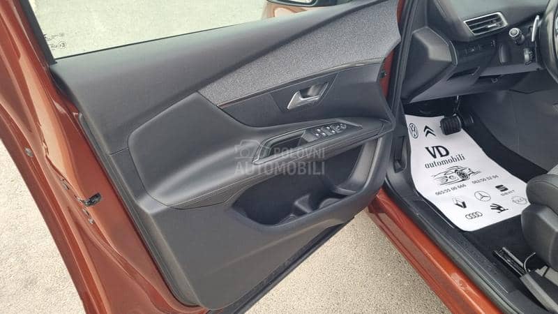 Peugeot 3008 ALLURE