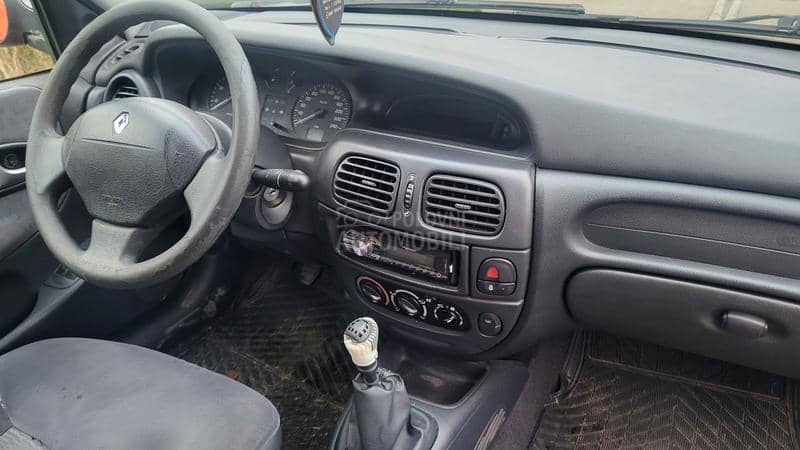 Renault Megane 1.6 16v