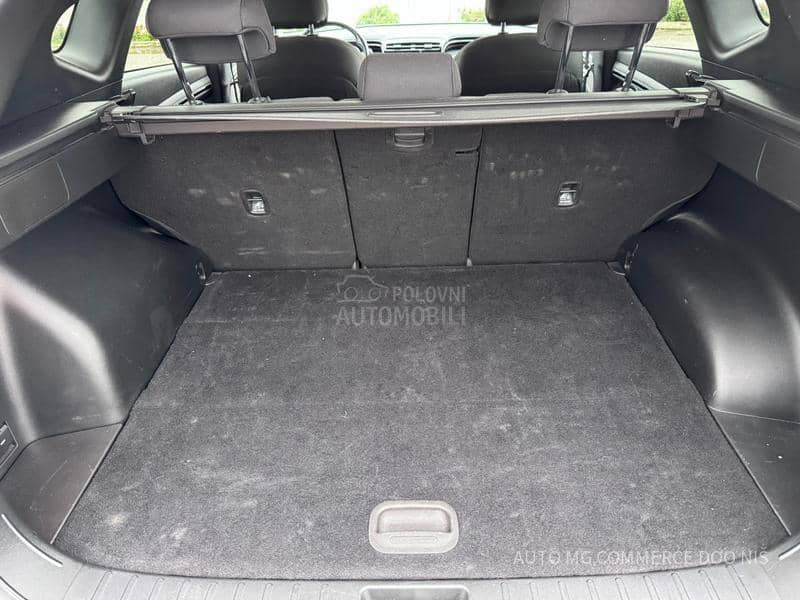 Hyundai Tucson 1.6T PREMIUM