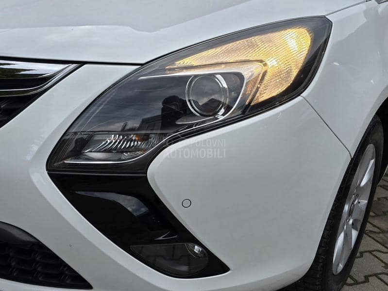 Opel Zafira 
