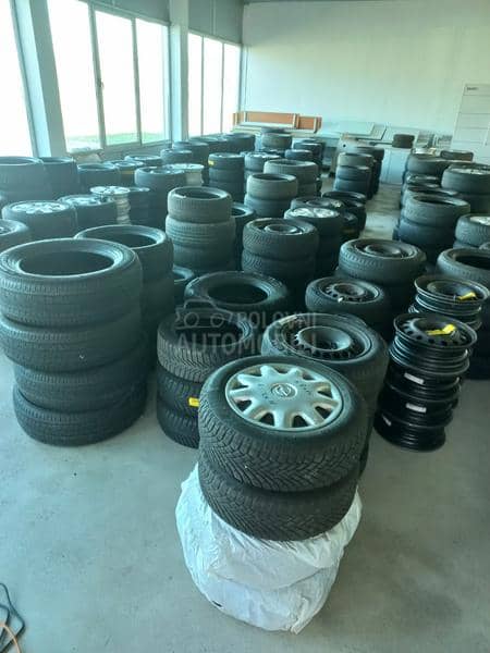 Continental 195/65 R15 Zimska