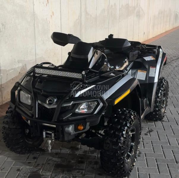 Can-Am Outlander 800r