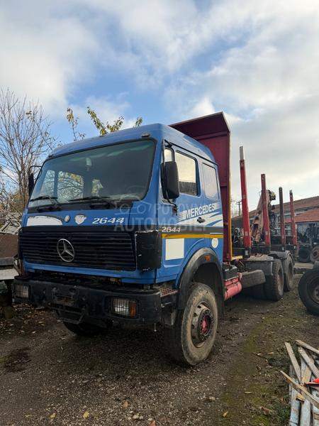 Mercedes Benz 2244