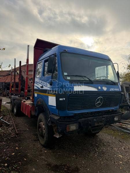 Mercedes Benz 2244