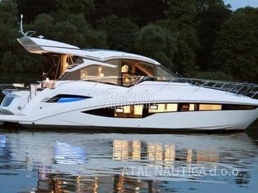 Galeon 425 HTS