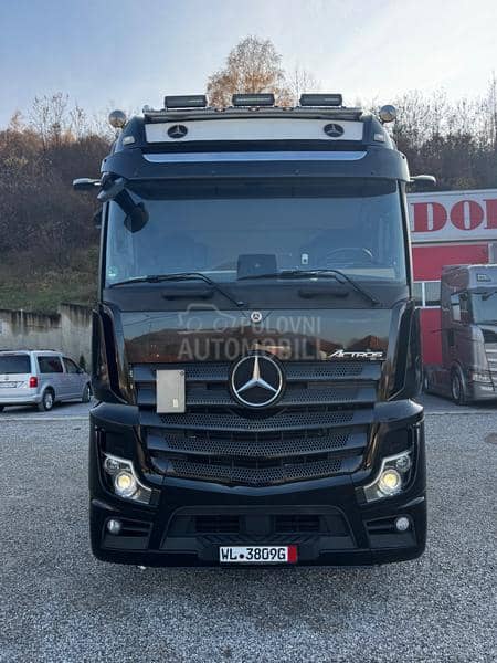 Mercedes Benz Actros 1848