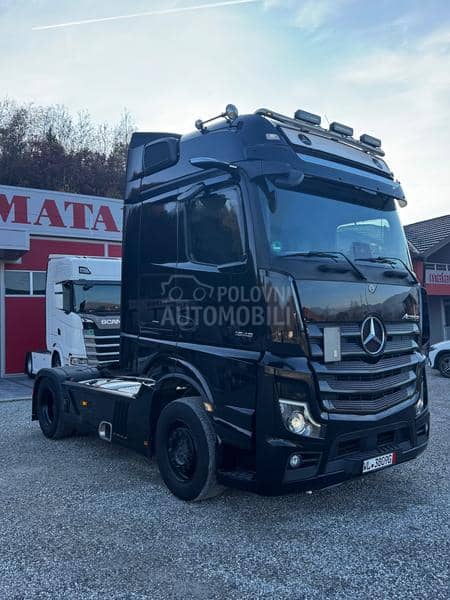 Mercedes Benz Actros 1848