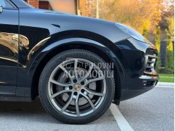 Porsche Cayenne S Coupe Platinum slika 7