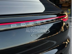 Porsche Cayenne S Coupe Platinum slika 9