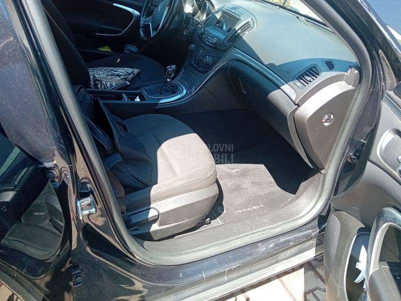 Opel Insignia LIMOUSINE HB