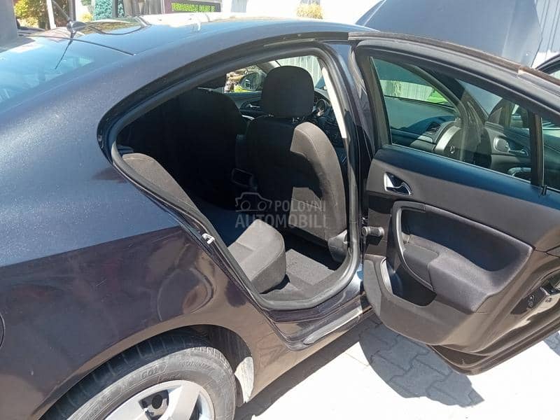 Opel Insignia LIMOUSINE HB