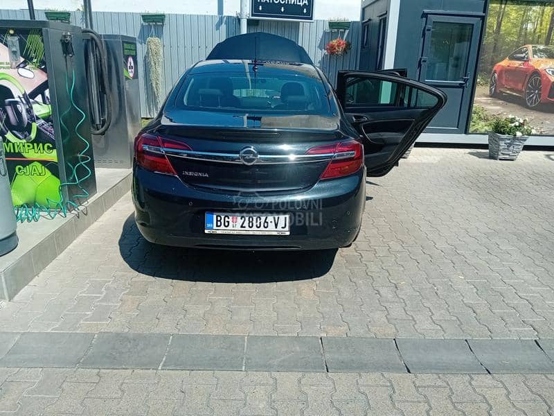 Opel Insignia LIMOUSINE HB