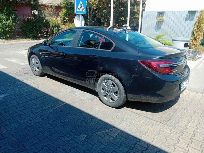 Opel Insignia LIMOUSINE HB