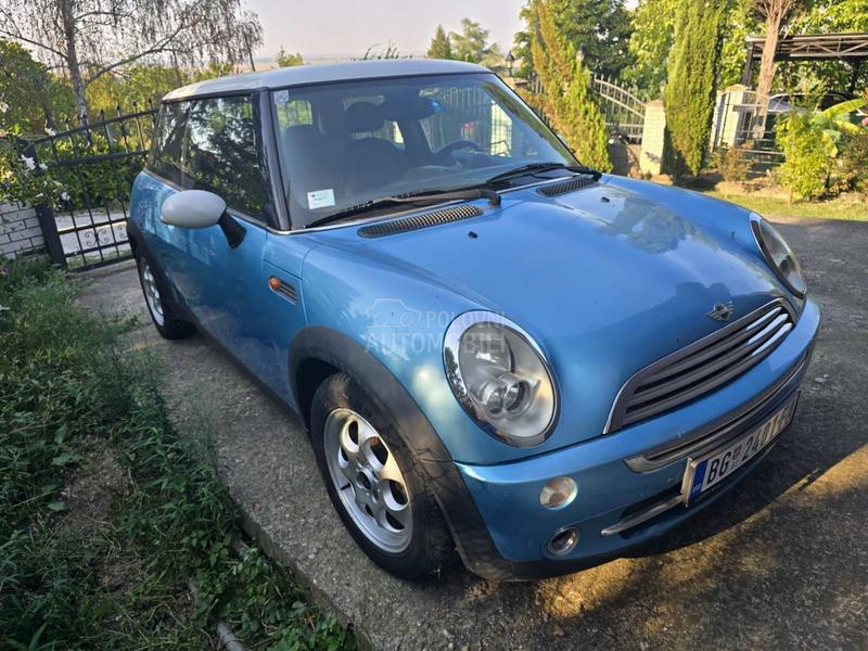 MINI Cooper 1.6