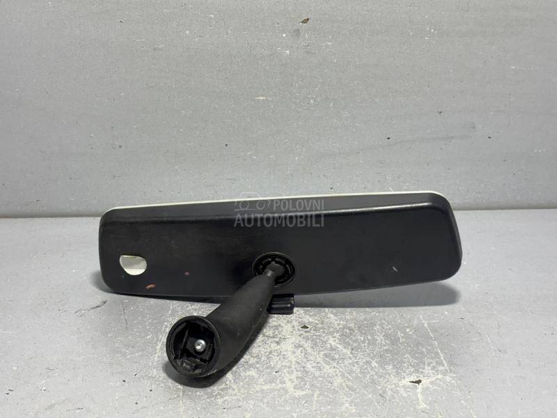 UNUTRASNJI RETROVIZOR