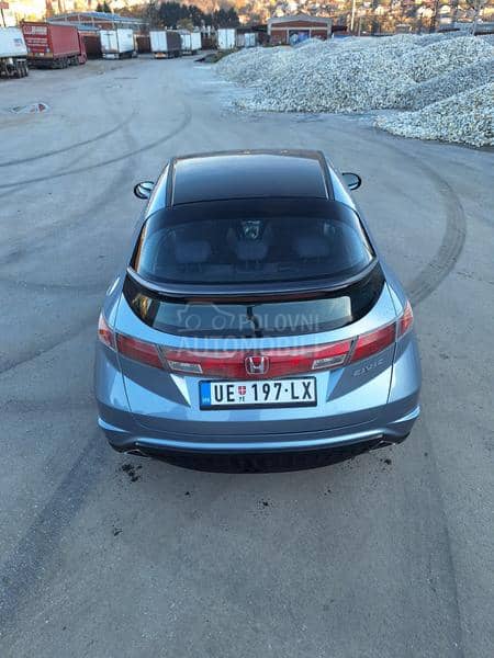 Honda Civic 1.8 Vtec