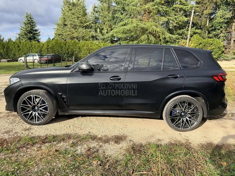 BMW X5 M BLACK FROZEN