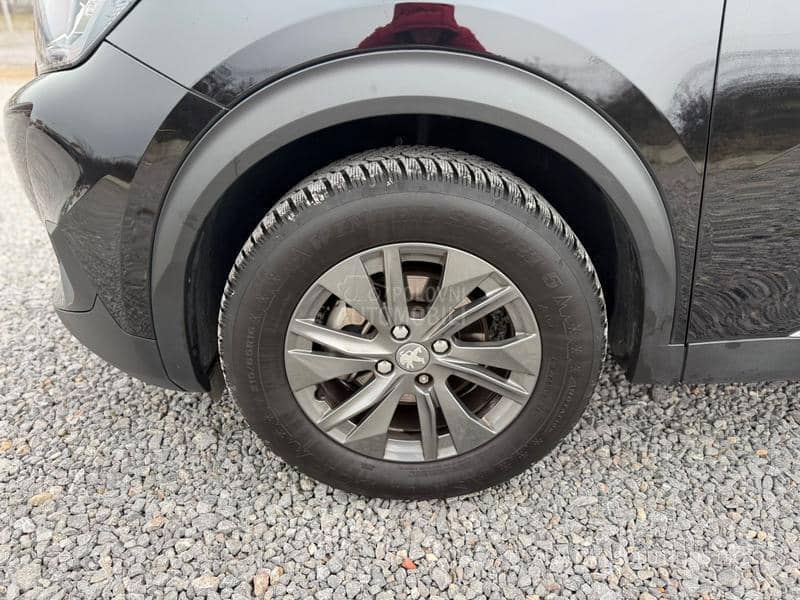 Peugeot 2008 1.5 Hdi/Allure