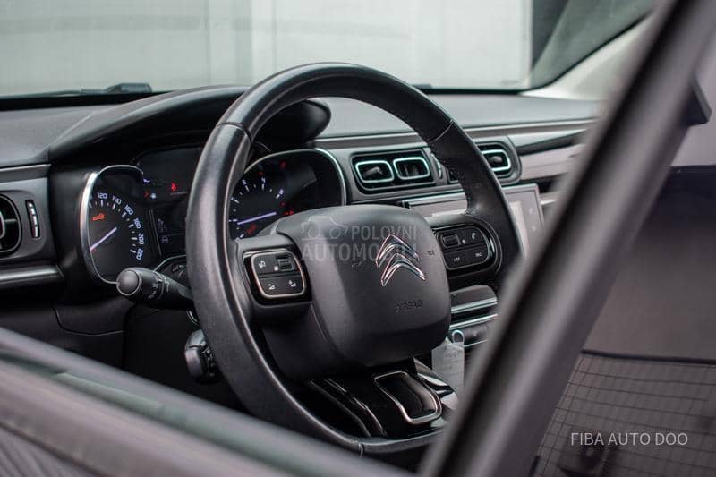 Citroen C3 1.2B Led/Nav